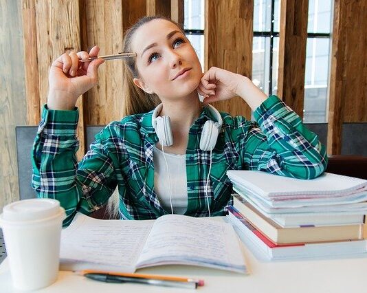 How to Make Money as a Teenager: 9 Practical & Proven Ways